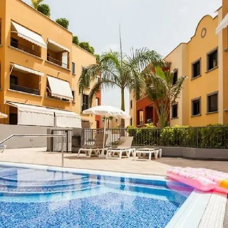 Apartpool El Torreon